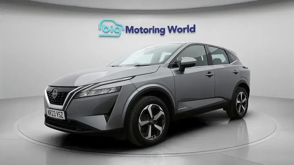 Gebraucht Nissan Qashqai Acenta Premium 190 PS (139 kW) 2023 Grau SUV