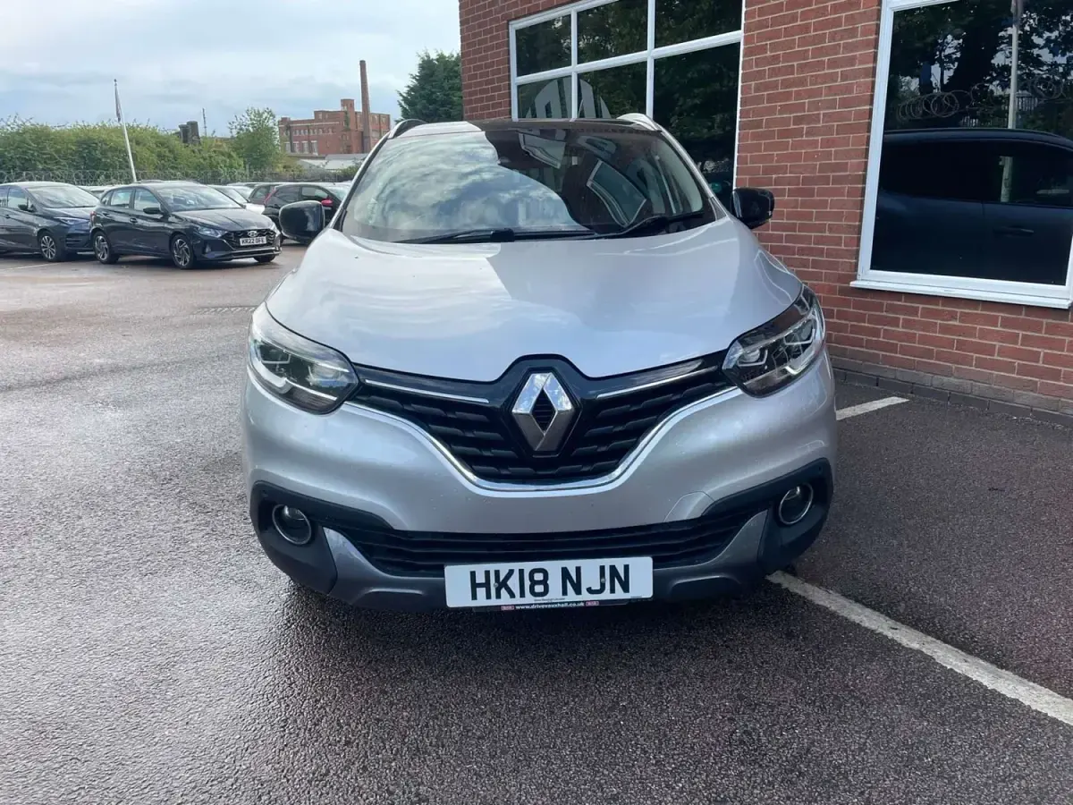 Usado Renault Kadjar Signature 130 HP (95 kW) 2018 Prateado SUV