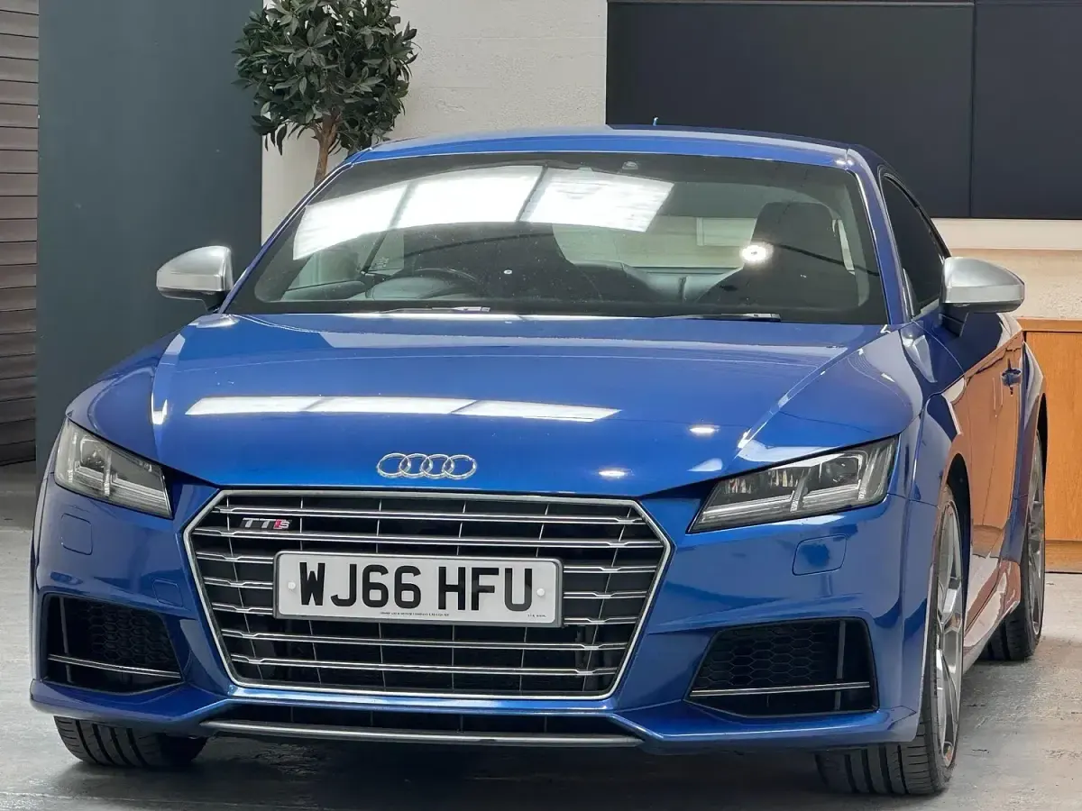 Used Audi TTS Advanced 305 HP (224 kW) 2016 Blue Coupe