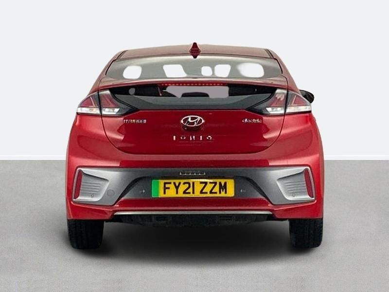 Used Hyundai Ioniq Premium 100 kW (136 HP) 2021 Red Hatchback