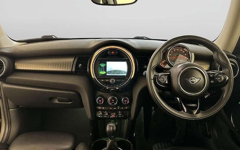 Used Mini Cooper Exclusive 136 HP (100 kW) 2021 Hatchback
