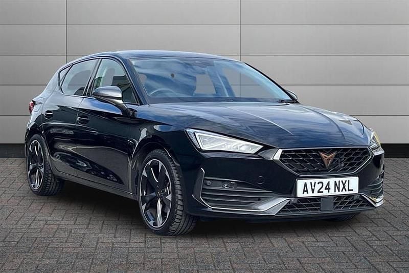 Used Cupra Leon 150 HP (110 kW) 2024 Midnight black Hatchback