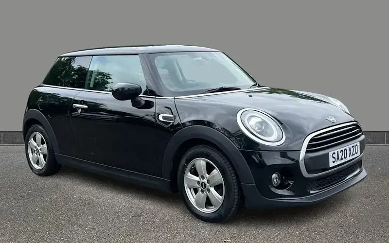 Used Mini ONE Classic 102 HP (75 kW) 2020 Hatchback