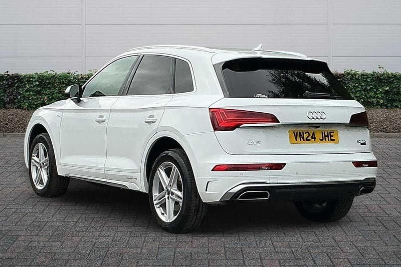 Used Audi Q5 S-Line 2024 White SUV