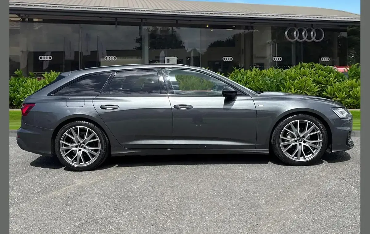 Used Audi A6 Black Edition 204 HP (150 kW) 2023 Grey Estate
