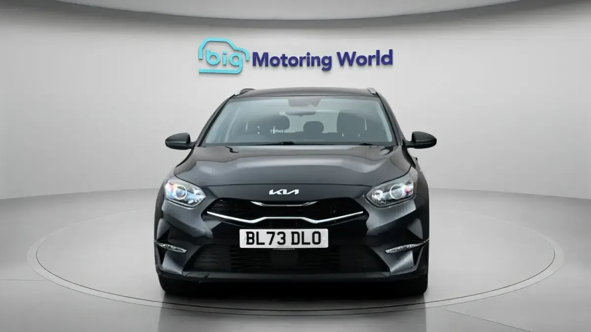 Used Kia Ceed 2024 Black Hatchback
