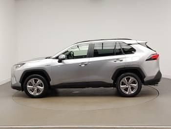 Used Toyota RAV4 Hybrid 218 HP (160 kW) 2019 Silver SUV