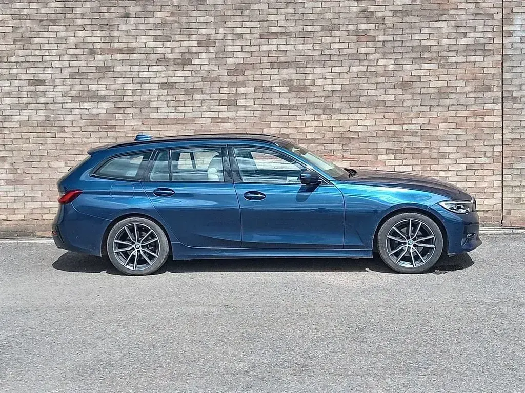 Used BMW 320 Sport Line 2021 Blue Estate