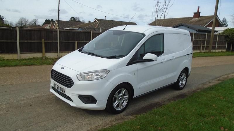 Used Ford Transit Limited 100 HP (73 kW) 2020 White Van