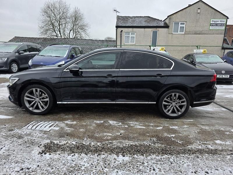 Used VW Passat GT 2018 Black Sedan