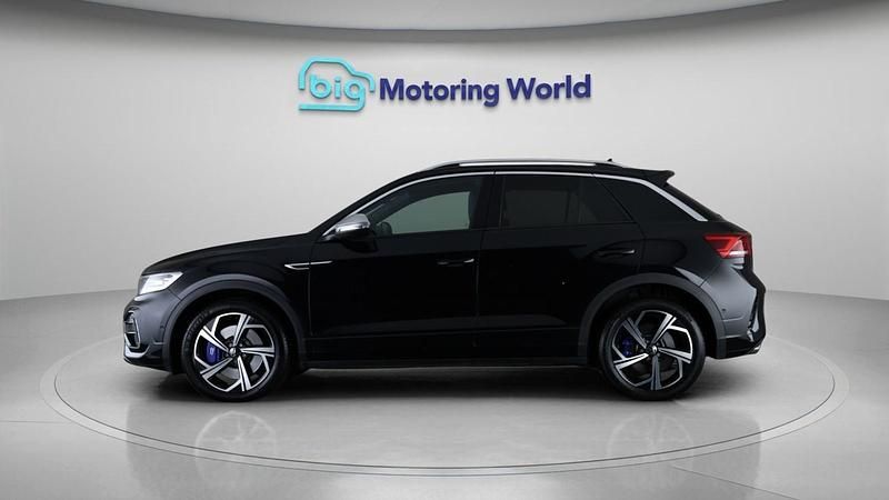 Used VW T-Roc R 300 HP (220 kW) 2023 Black SUV