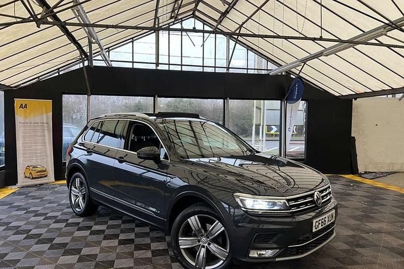 Grey Used 2016 VW Tiguan SEL SUV | £12,195 (Fair price) - Image 1/1