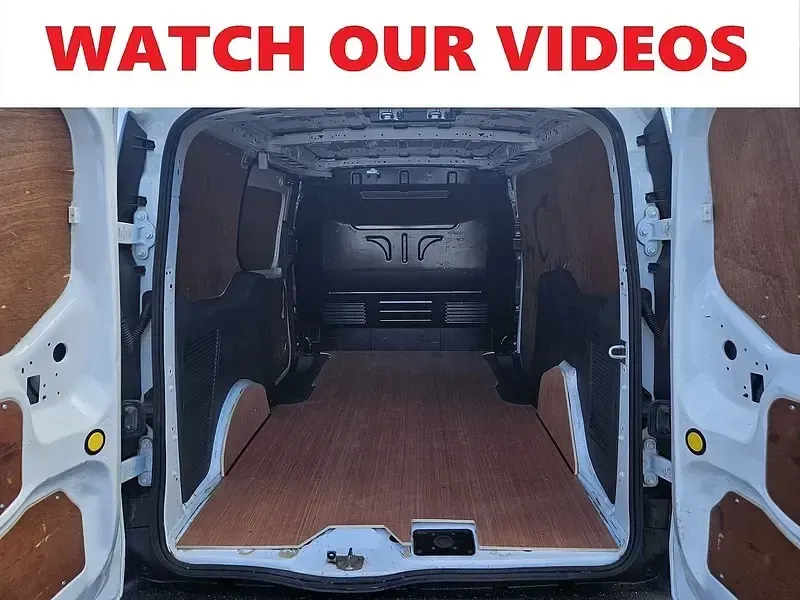 Used Ford Transit Connect 100 HP (73 kW) 2024 White MPV