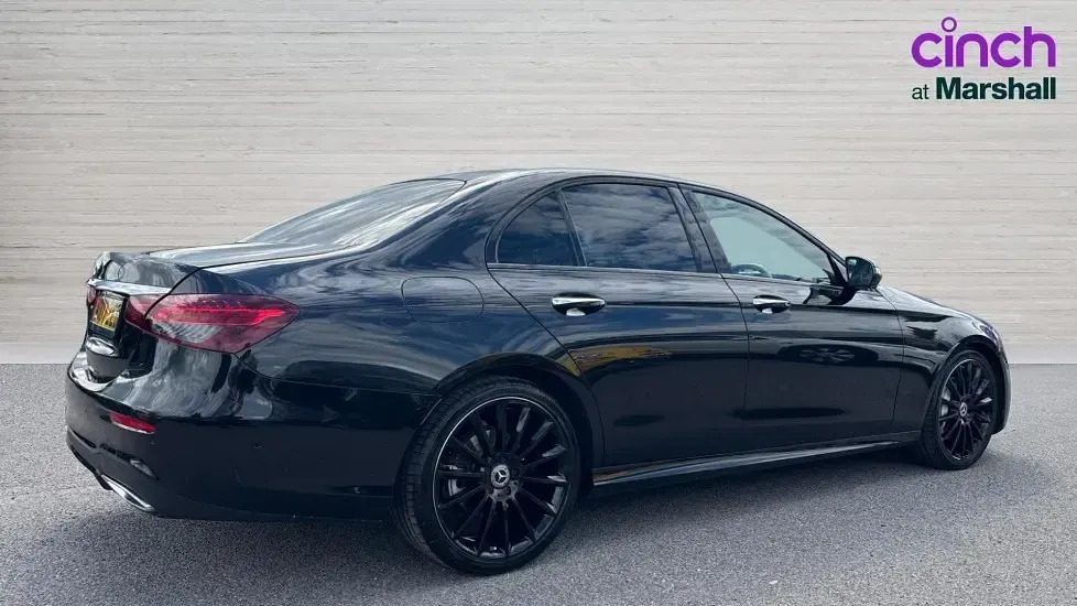 Used Mercedes E200 AMG line 200 HP (147 kW) 2022 Black Sedan