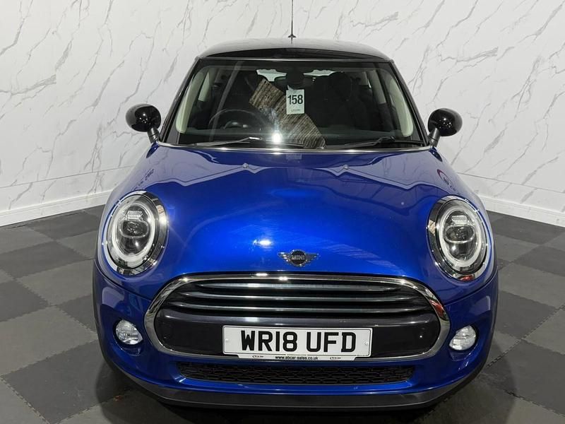 Usado Mini Cooper Hatch 2018 Azul Utilitario