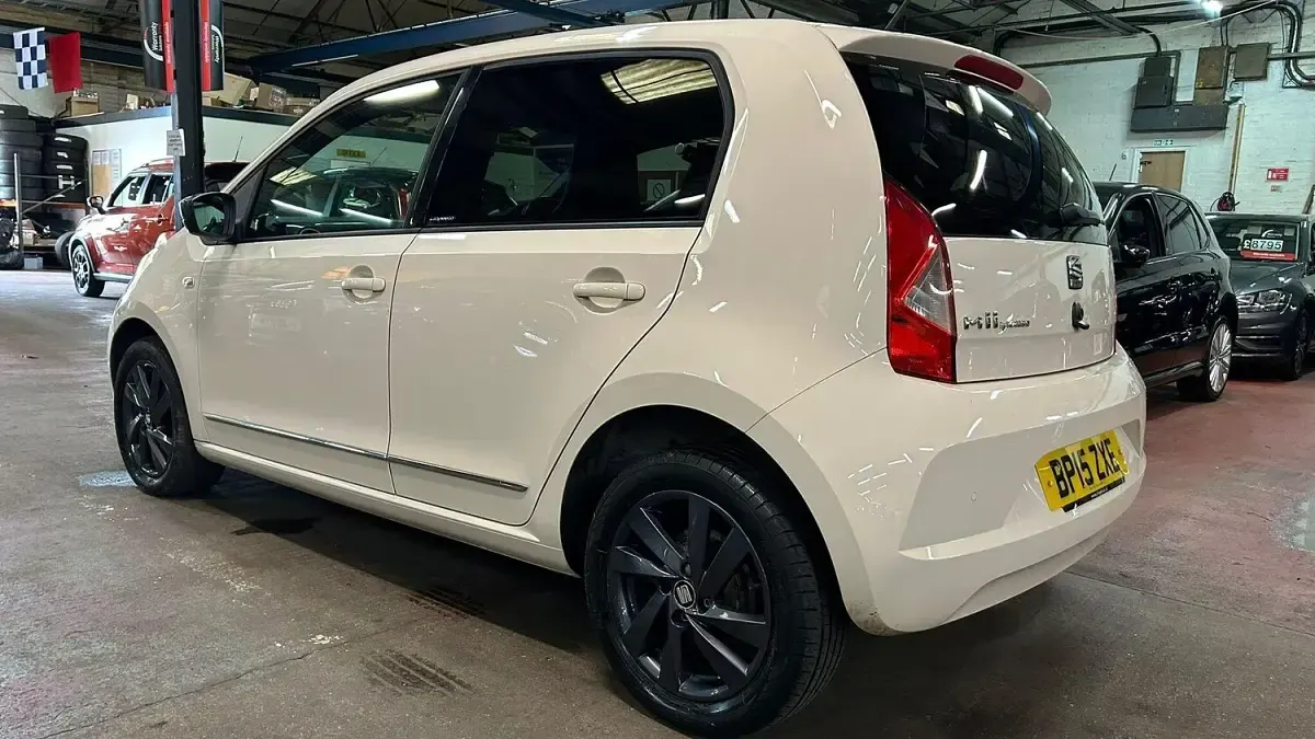 Used Seat Mii 75 HP (55 kW) 2015 Beige Hatchback