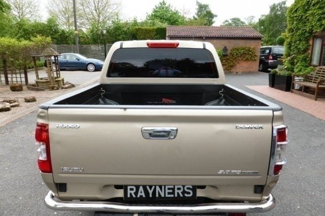 Used Isuzu Pick up 129 HP (94 kW) 2007 Pickup