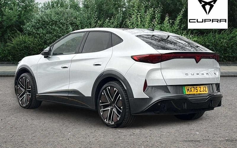 Used Cupra Tavascan VZ2 250 kW (340 HP) 2025 White silver SUV