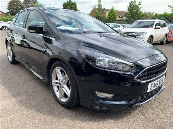 Black Used 2015 Ford Focus Zetec Hatchback | £6,495 (A bit pricey) - Image 1/1