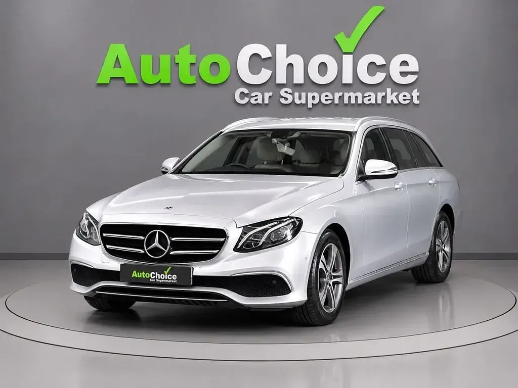 Used Mercedes E220 SE 194 HP (142 kW) 2018 Silver Estate