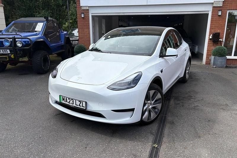 Used 2023 Tesla Model Y RWD SUV | £18,950 (Fair price) - Image 1/1