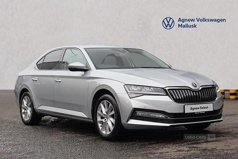 Used 2022 Skoda Superb SE Technology Hatchback | £19,290 (Fair price) - Image 1/1