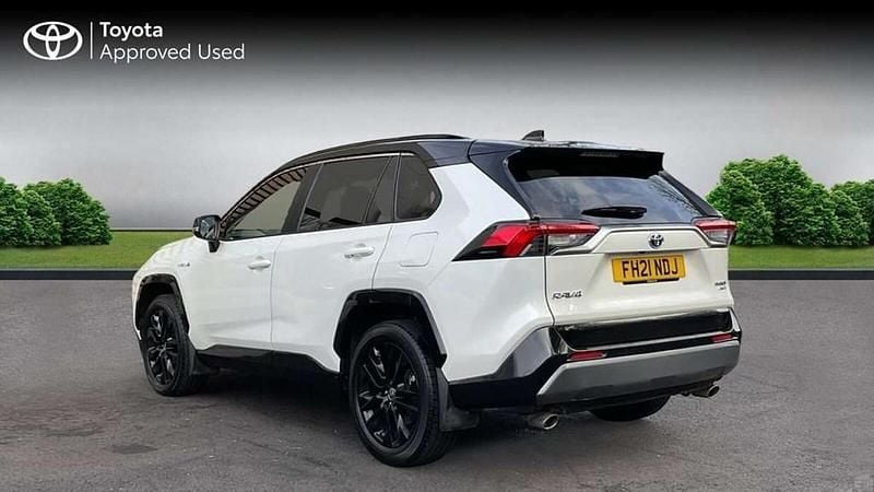 Used Toyota RAV4 Hybrid 222 HP (163 kW) 2021 White pearl bitone SUV