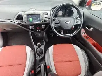 Used Kia Picanto 84 HP (61 kW) 2016 Red Hatchback