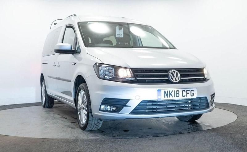 Silver Used 2018 VW Caddy Maxi Life S MPV | £13,995 (Good price) - Image 1/4