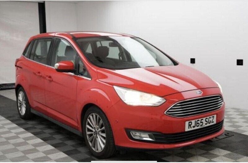 Red Used 2015 Ford Grand C-Max Titanium MPV | £6,495 (Fair price) - Image 1/4
