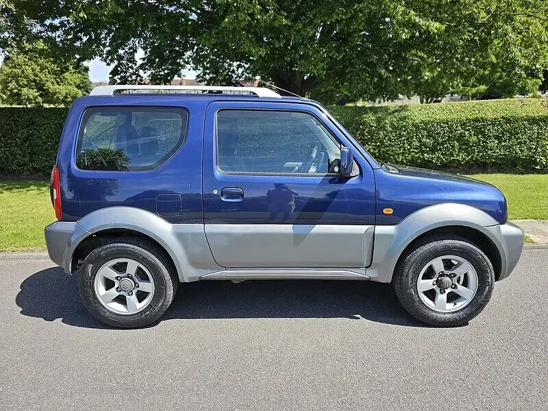 Used Suzuki Jimny 2006 Blue SUV