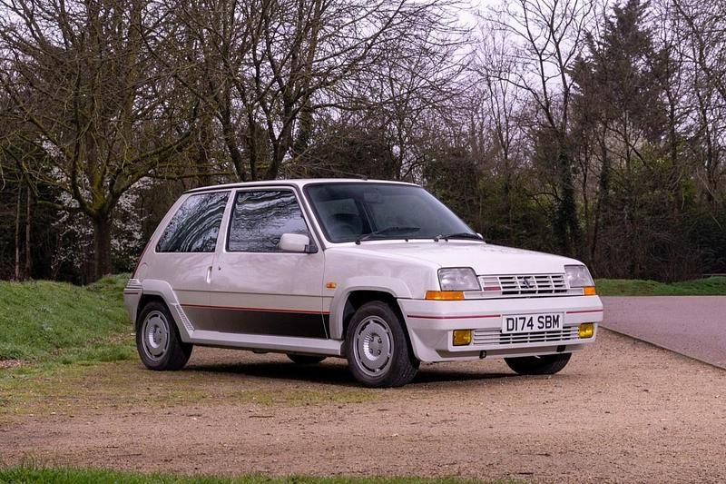 Used Renault R5 GT 1987 White Hatchback