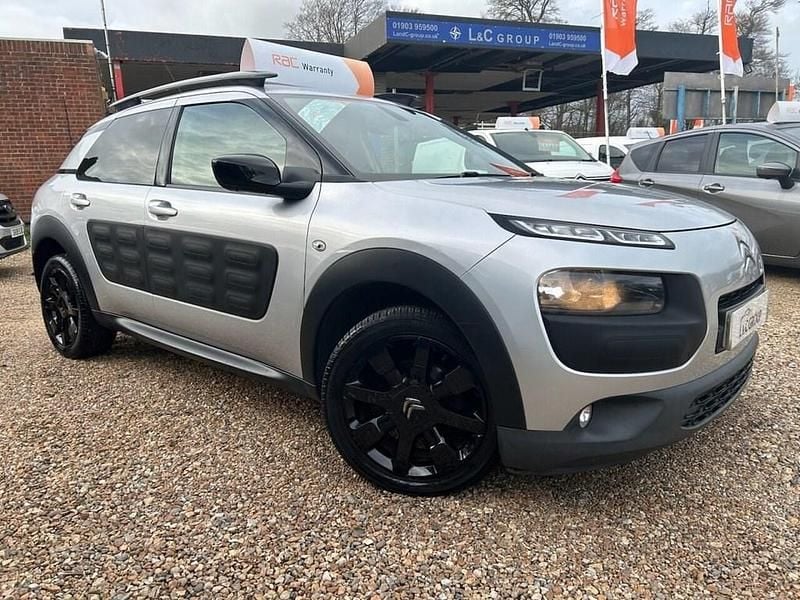 Used Citroën C4 Cactus Flair 110 HP (80 kW) 2015 Silver Hatchback