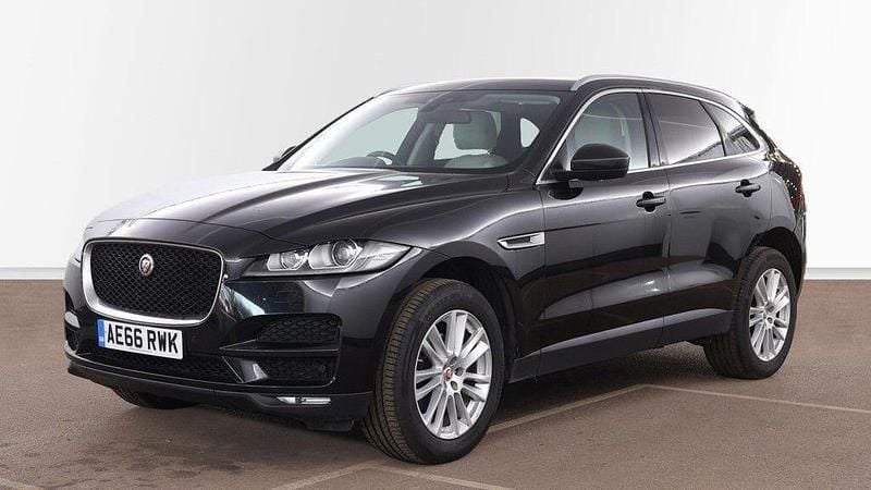 Used Jaguar F-Pace Portfolio 180 HP (132 kW) 2016 Black SUV