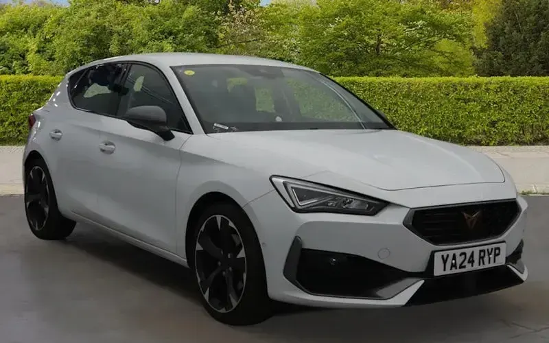 Używany Cupra Leon 150 KM (110 kW) 2024 Hatchback
