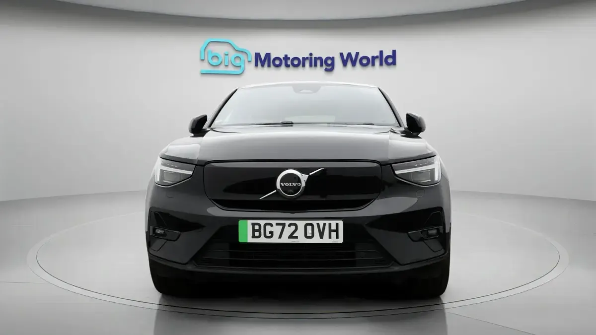Used Volvo C40 Ultimate 169 kW (231 HP) 2022 Black SUV
