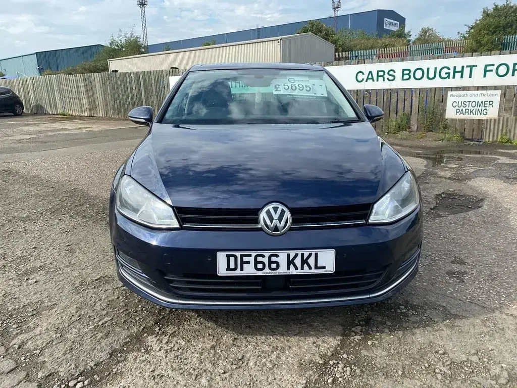 Used VW Golf VII GT 150 HP (110 kW) 2016 Blue Hatchback