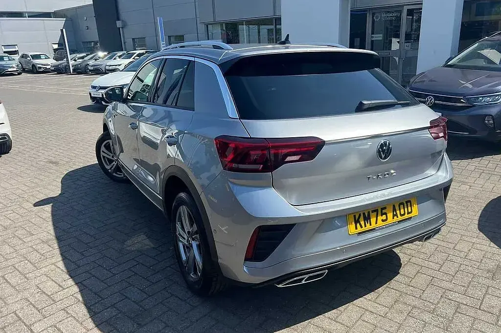 Used VW T-Roc 150 HP (110 kW) 2025 SUV