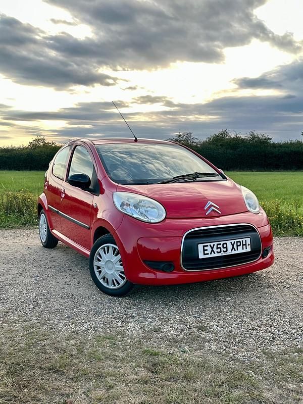 Red Used 2009 Citroën C1 VTR Sport Hatchback | £1,695 (A bit pricey) - Image 1/4