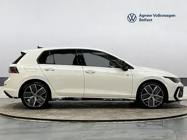 Used VW Golf VIII Black Edition 150 HP (110 kW) 2025 White Hatchback