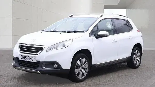 Used Peugeot 2008 Allure 92 HP (67 kW) 2015 White SUV