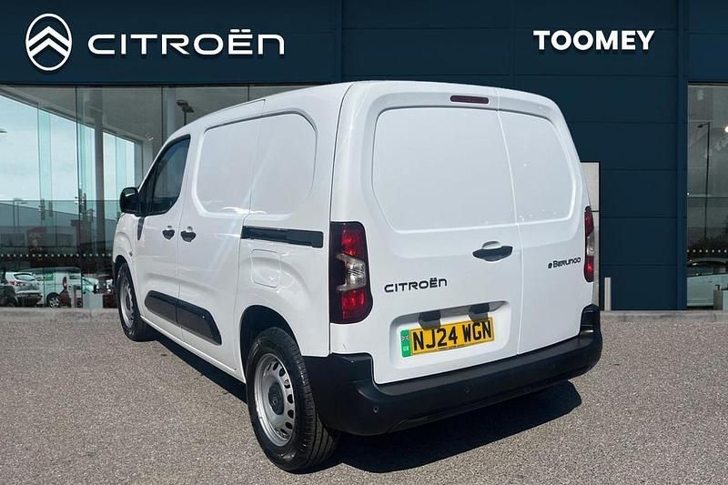 Used Citroën e-Berlingo 98 kW (134 HP) 2024 White MPV