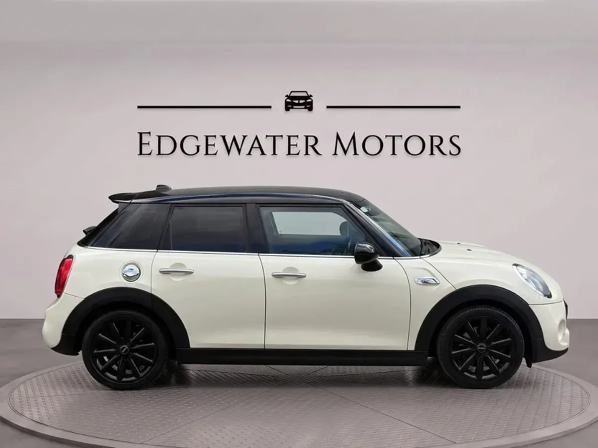 Used Mini Cooper S Hatch 170 HP (125 kW) 2015 White Hatchback