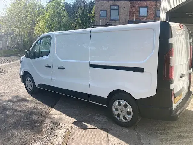 Used Renault Trafic Business 150 HP (110 kW) 2022 White