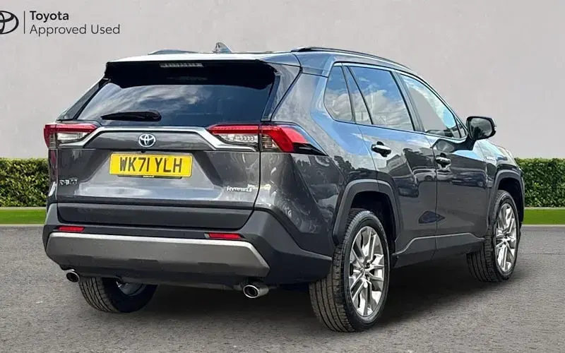 Used Toyota RAV4 Hybrid 218 HP (160 kW) 2025 SUV
