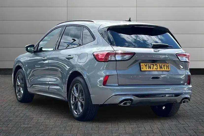 Used Ford Kuga ST-Line 148 HP (108 kW) 2023 Silver SUV