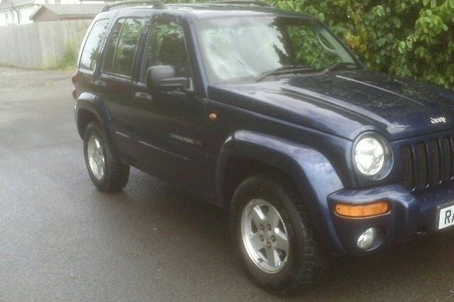 Used Jeep Cherokee 208 HP (152 kW) 2002 SUV