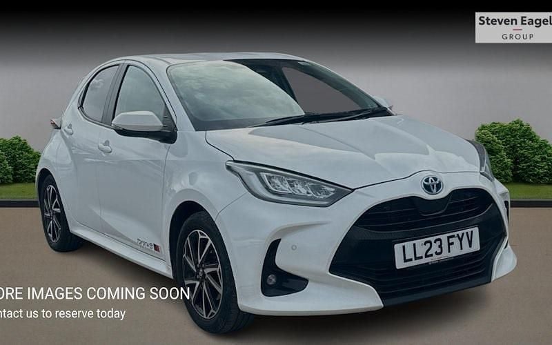 Used Toyota Yaris Hybrid Design 116 HP (85 kW) 2026 Hatchback