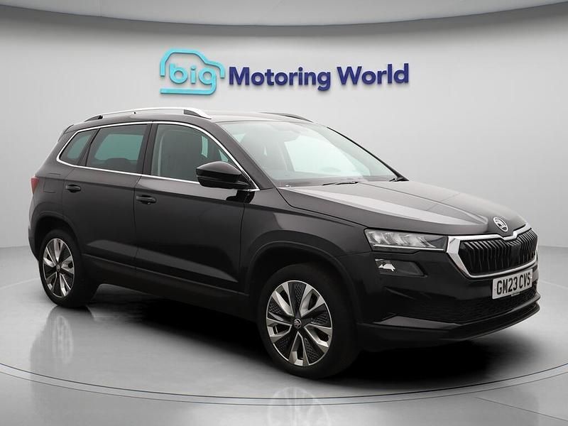 Black Used 2023 Skoda Karoq SE L SUV | £17,200 (Good price) - Image 1/4