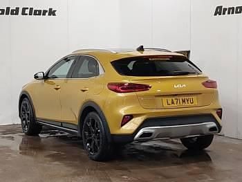 Used Kia XCeed 158 HP (116 kW) 2022 Yellow SUV